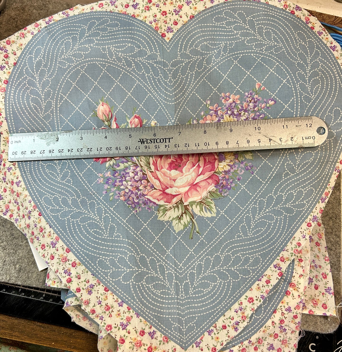 Vintage Joan Kessler Fabric w/ hearts & Flowers