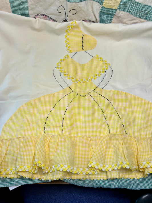 Set  of Vintage Yellow & White Southern Belle pillow cases